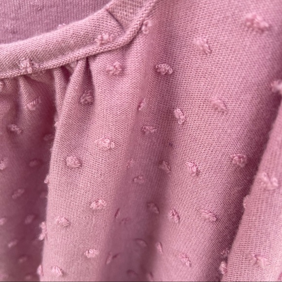 Belldini large ballon sleeve top. - Picture 3 of 7